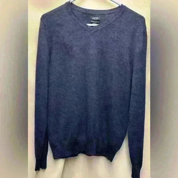Apt. 9 Mens Merino Wool Blend Sweater  V-Neck Soft Pullover Long Sleeves Navy - Picture 1 of 3